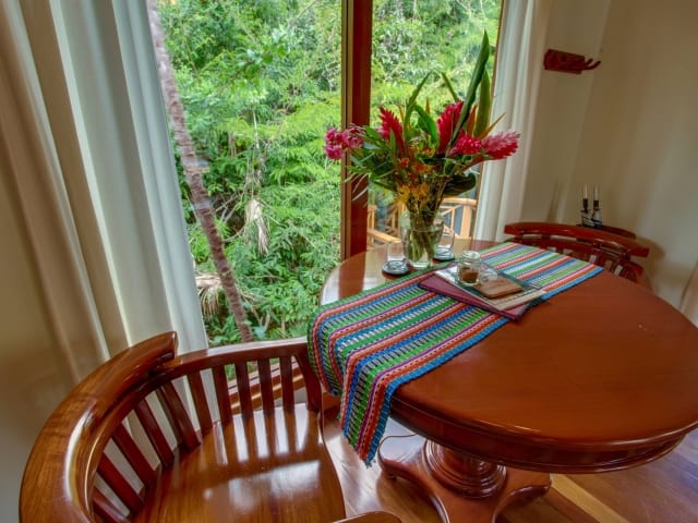 Belize Treehouse Hotel | Treehouse Resort in Belize | Hamanasi